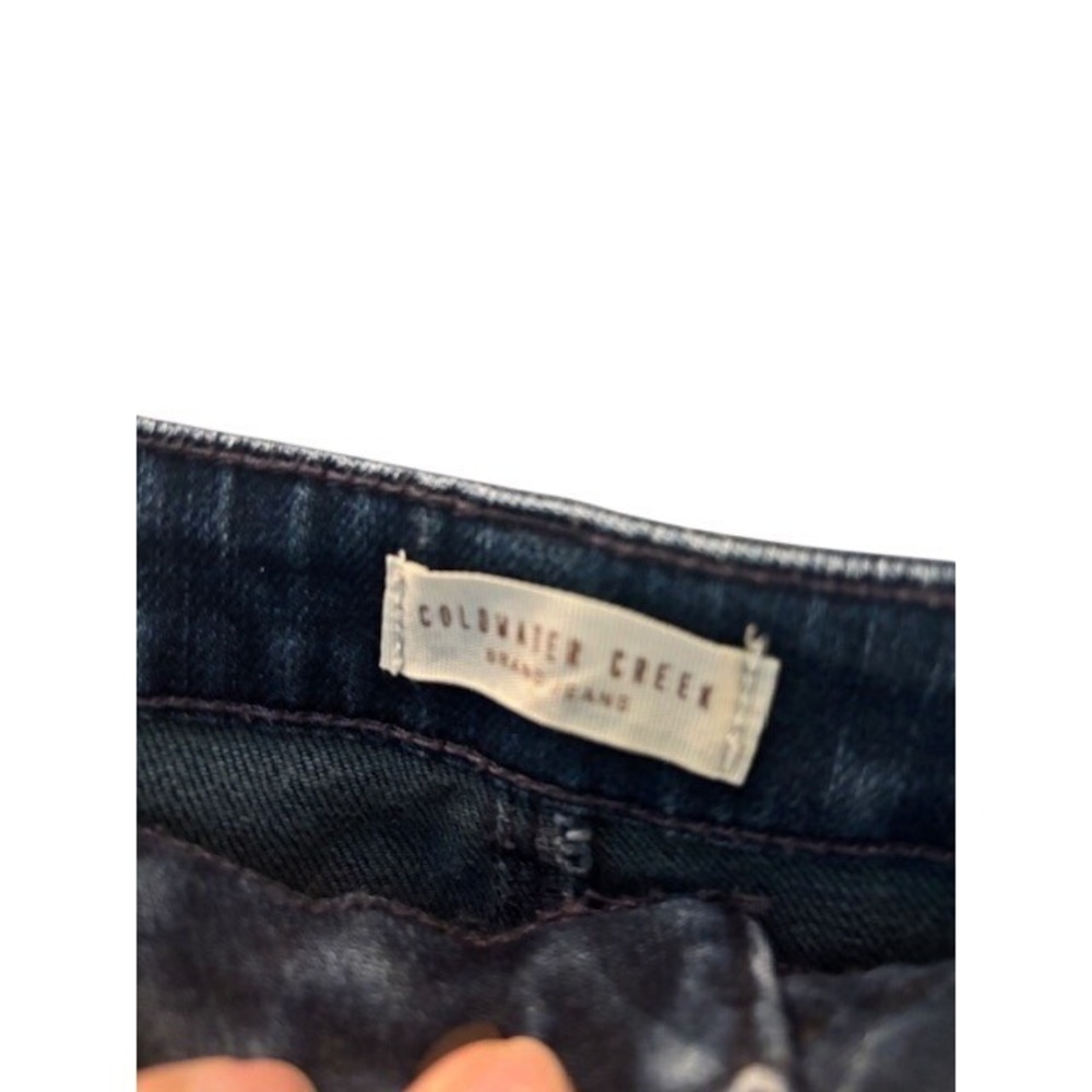 Coldwater Creek High Rise Straight Leg Dark Wash Blue Jean's Women's 14 - Picture 2 of 10